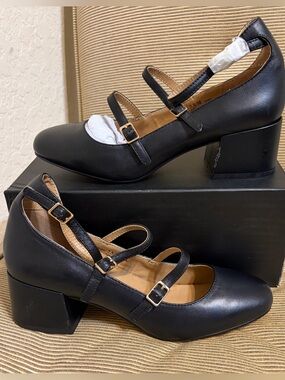 NWOT Chinese Laundry Moto Black Leather Mary Jane Ankle Strap Pump - Size 7.5